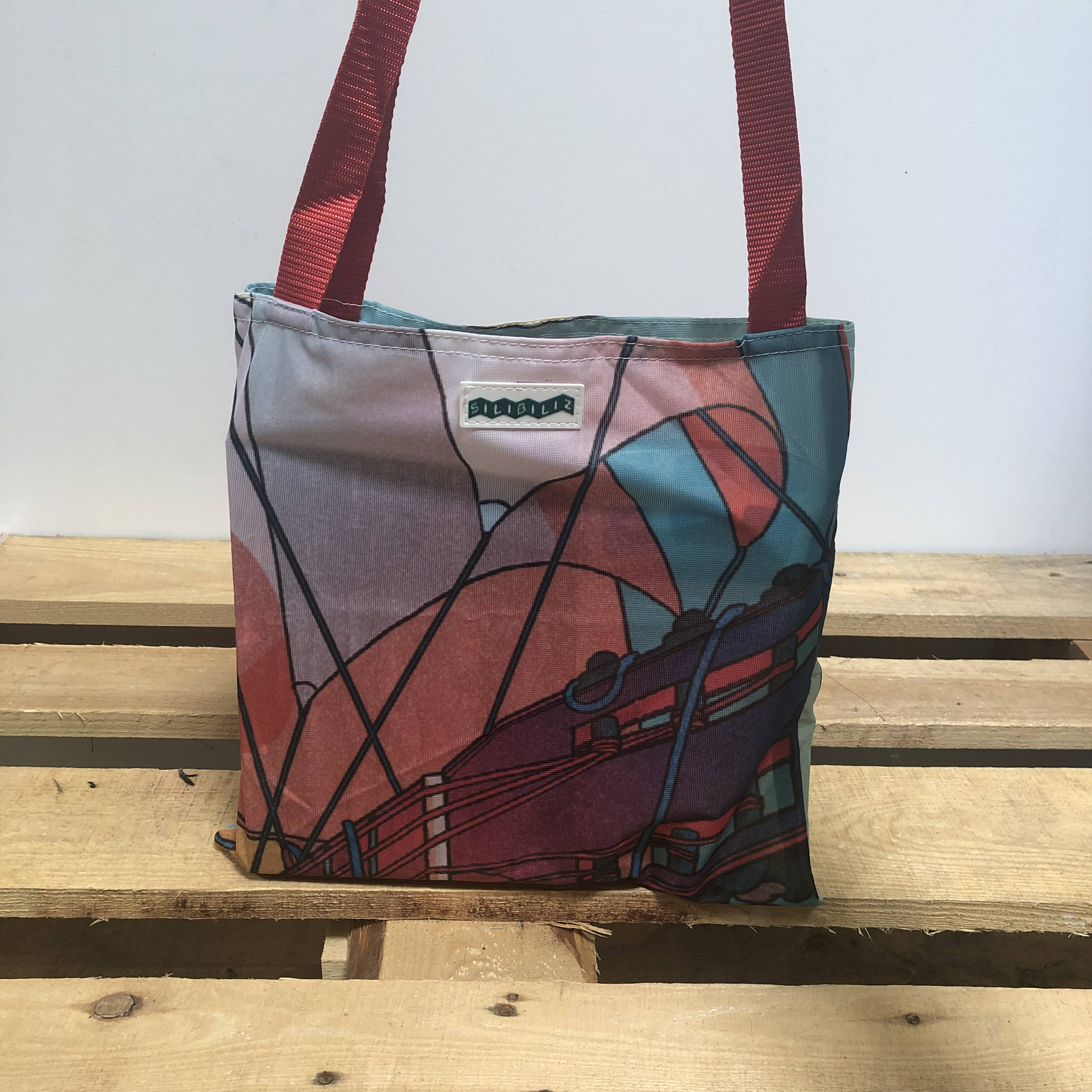 Tote bag