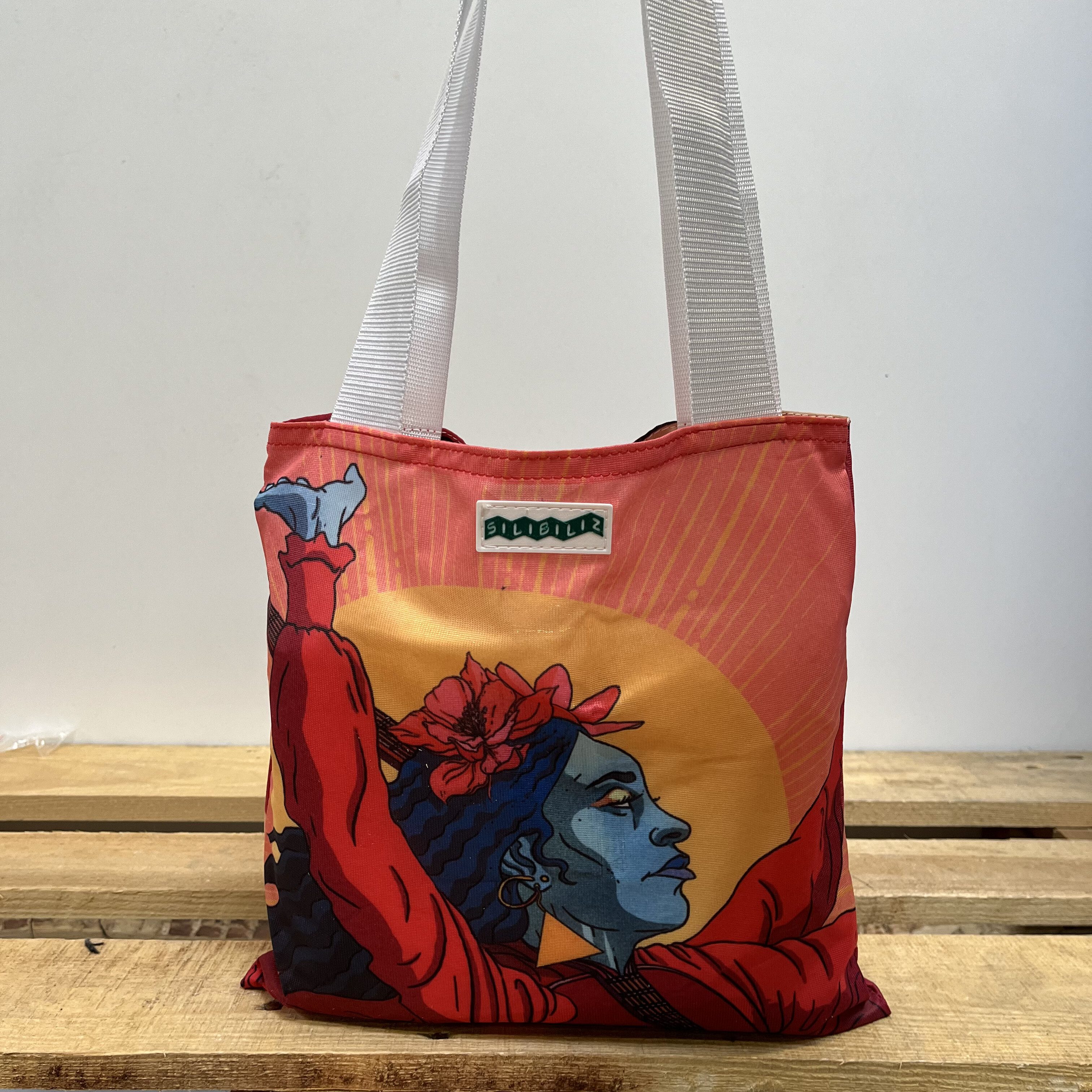 Tote bag