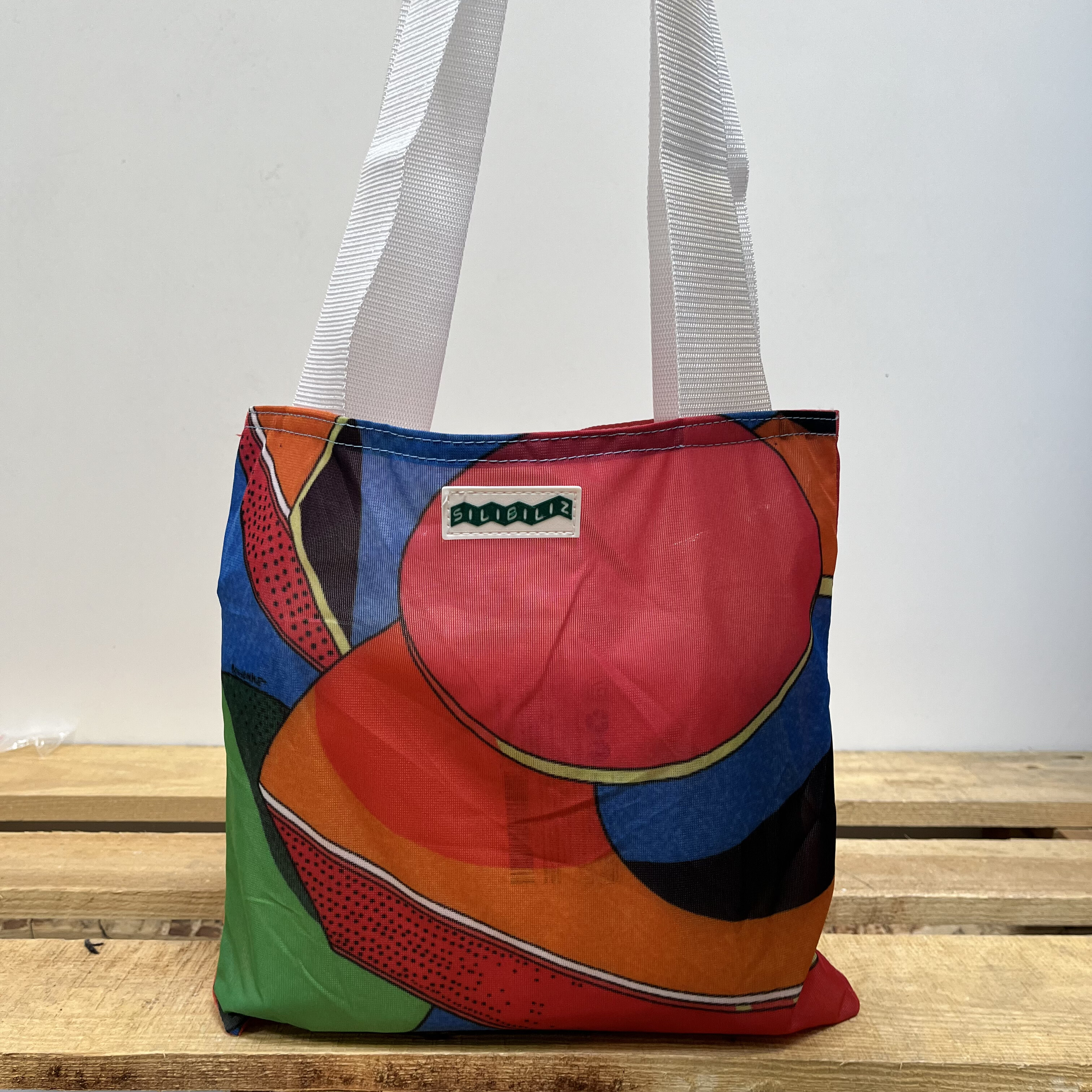 Tote bag